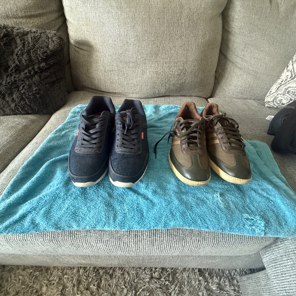 (2) Pair of Men’s casual shoes Sz. 10 - Picture 4 of 4